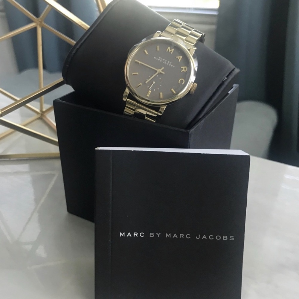 NWT Marc Jacobs watch